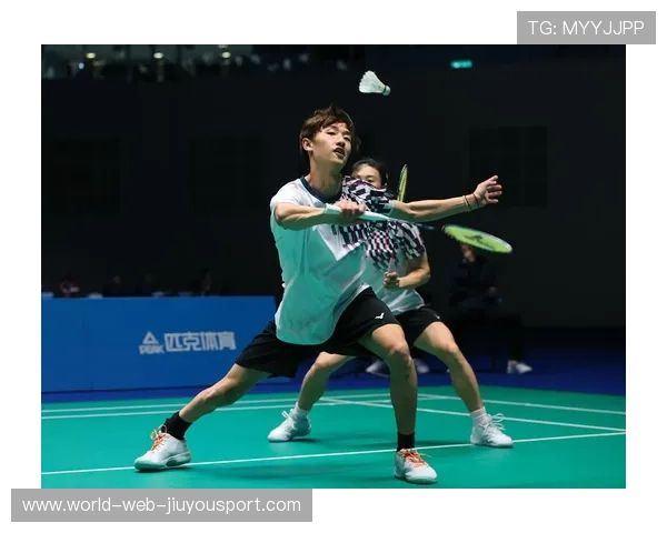 羽毛球双打组合默契拉满，逆转戏码震撼对手