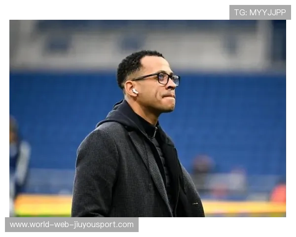 切尔西换帅风波再起，马雷斯卡面临下课危机，新帅传闻升级，切尔西黑马